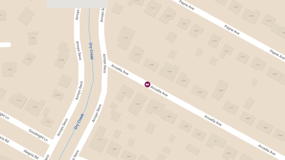 Auto Crash With Injuries at 1501 Arcadia Ave