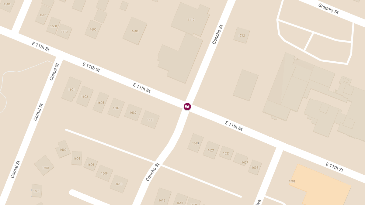 Auto Crash With Injuries at E 11th St & Concho St