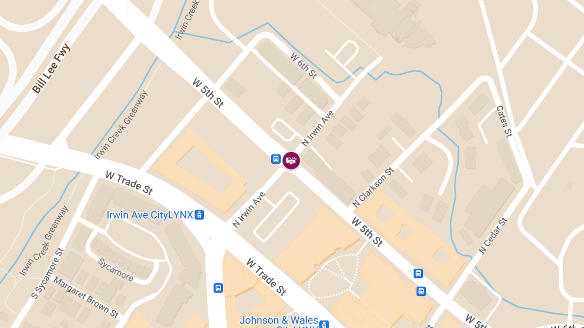 Auto Crash With Injuries at N Irwin Ave & W 5th St