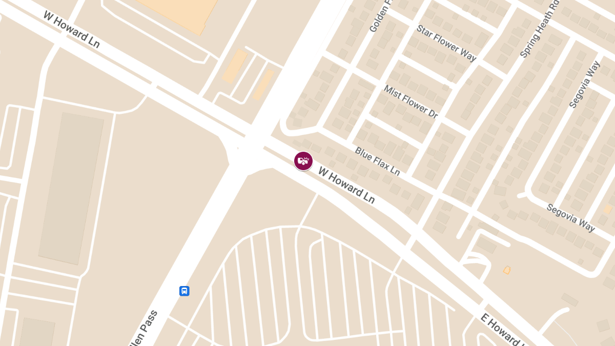 Auto Crash With Injuries on W Howard Ln