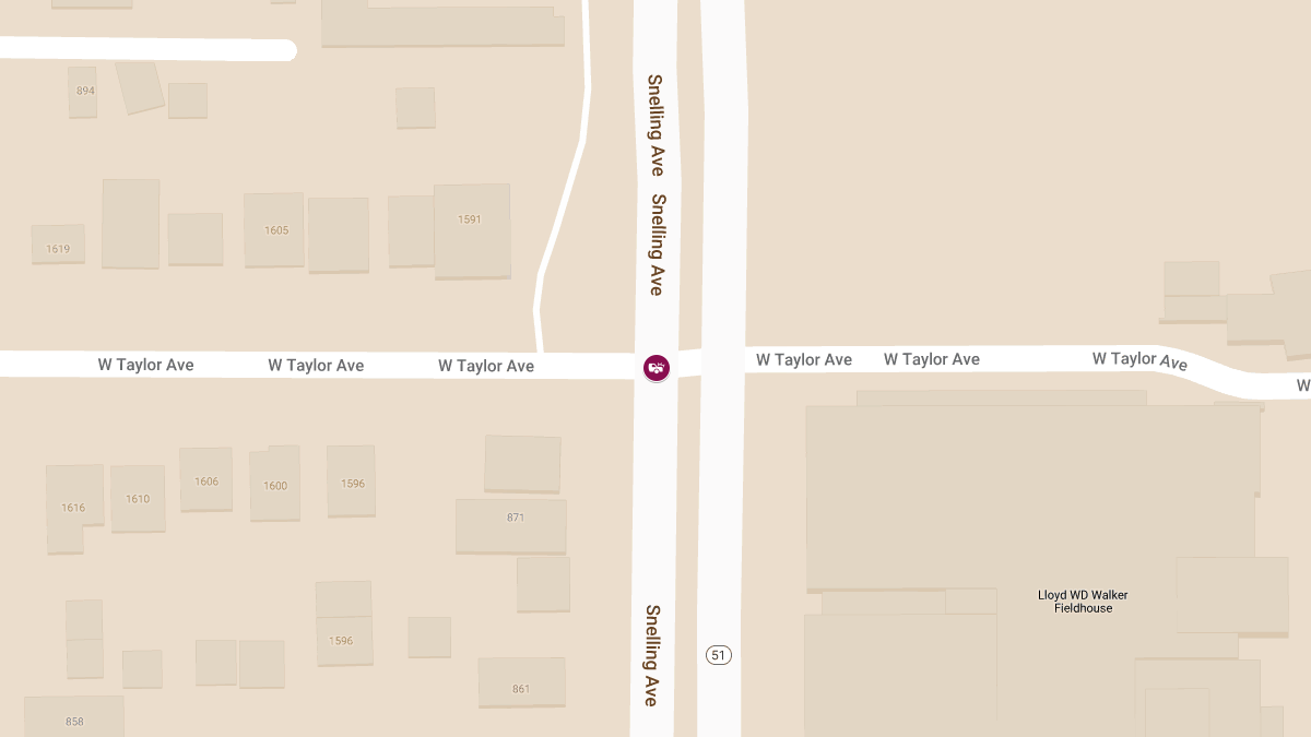 Car Accident at Snelling Ave N & Taylor Ave W Results in Injuries