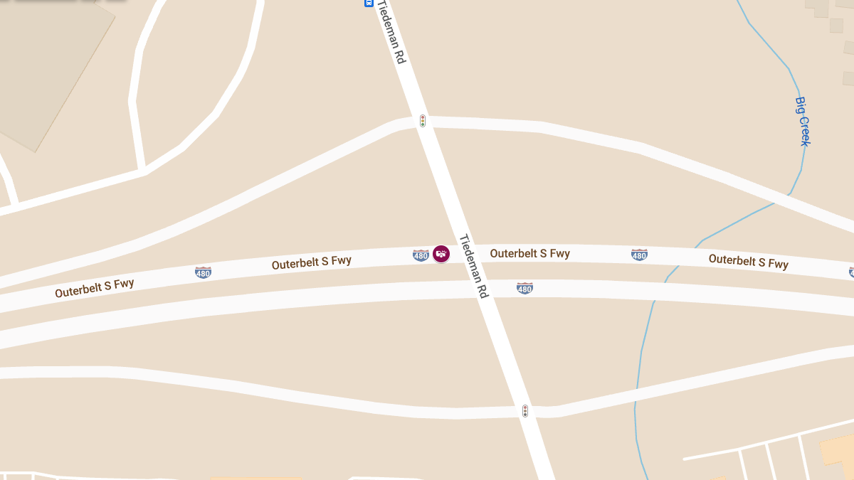 Car Collision with Injuries on I-480 EB at Tiedeman Rd