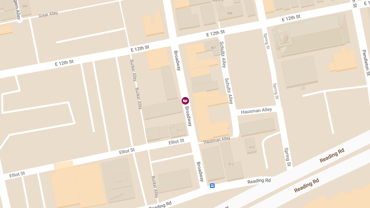 Car Crash With Injuries at 1102 Broadway St