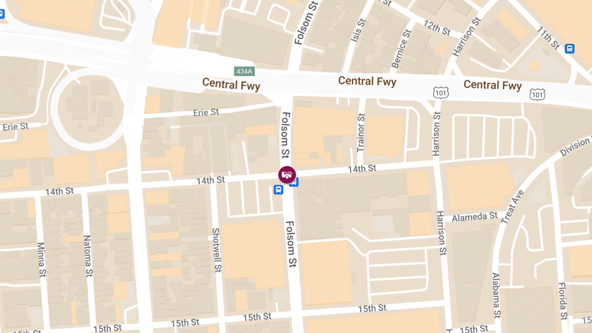 Car Crash With Injuries at 14th St & Folsom St