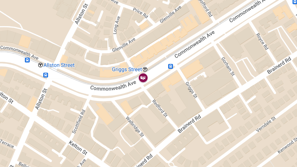 Car Crash With Injuries at 889 Commonwealth Ave