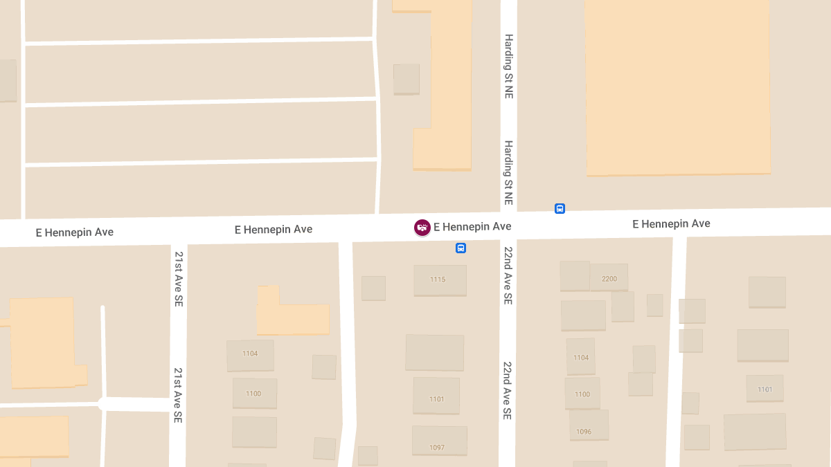 Car Crash on E Hennepin Ave Results in Injuries