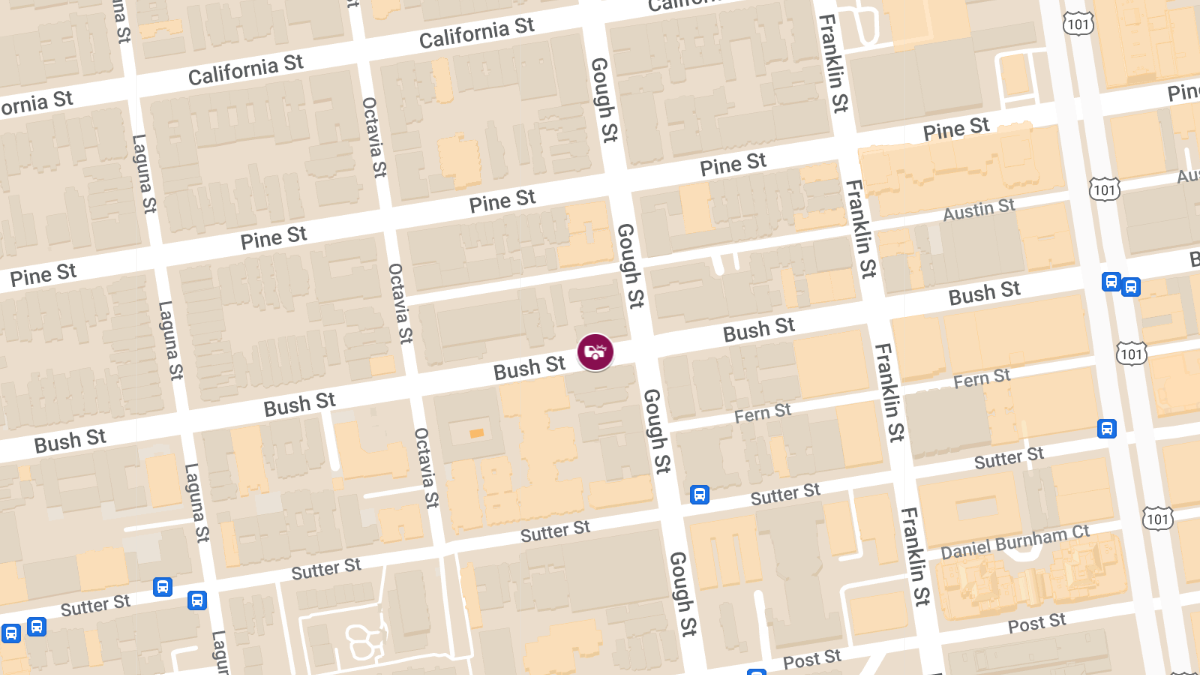 Car Crash with Injuries at 1700 Bush St