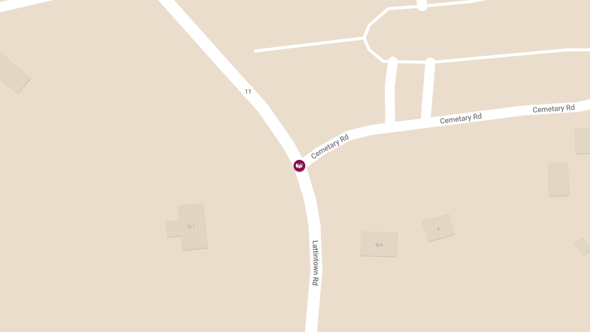 Car Crash with Injuries at Lattintown Rd & Cemetery Rd