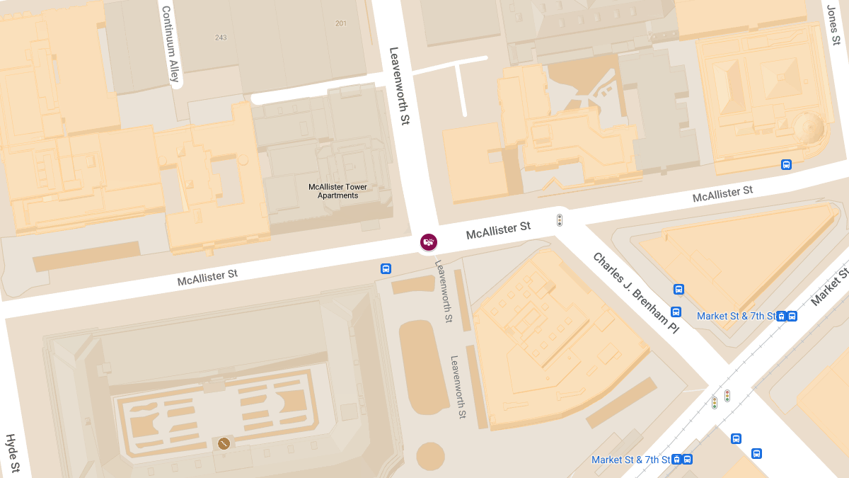 Car Crash with Injuries at Leavenworth St & McAllister St