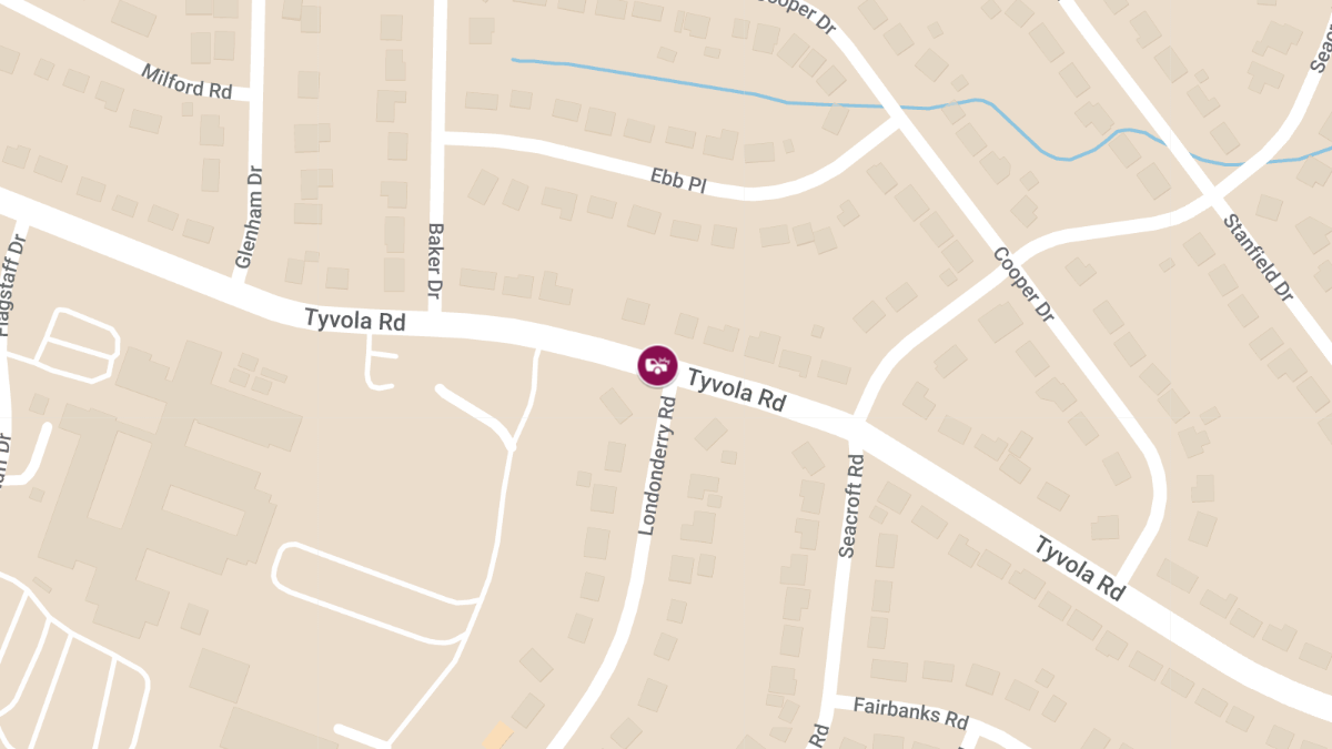 Car Crash with Injuries at Tyvola Rd & Londonderry Rd