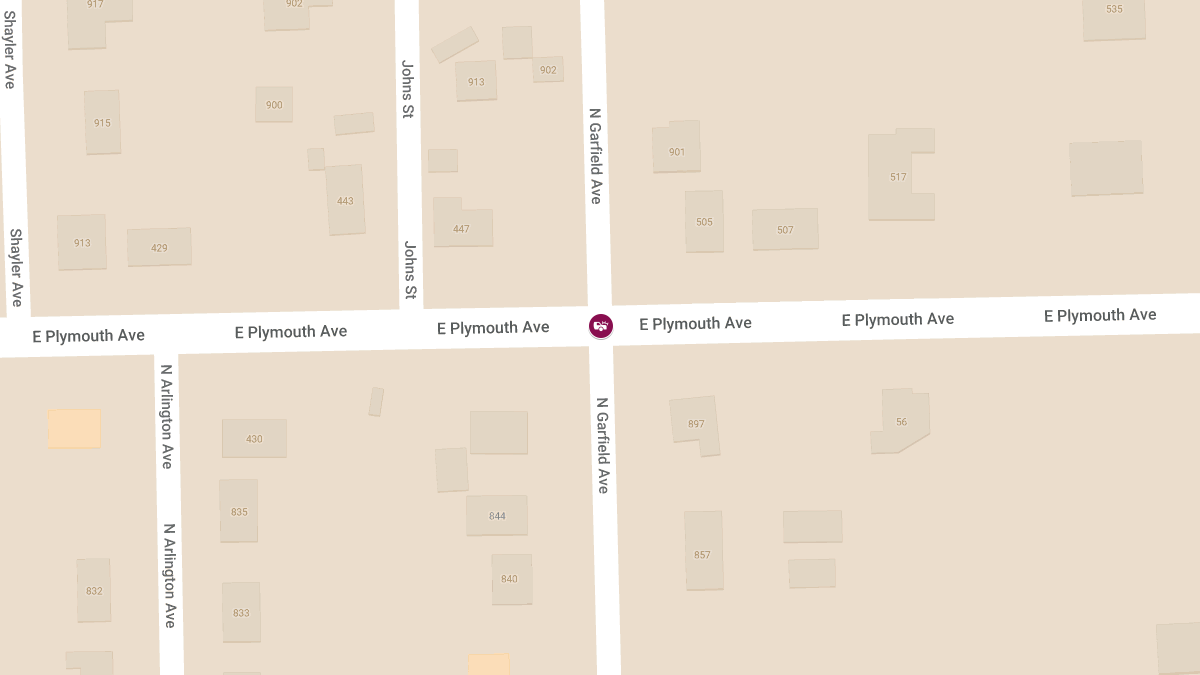 Car Crash with Roadblock Reported at Garfield Ave & E Plymouth Ave