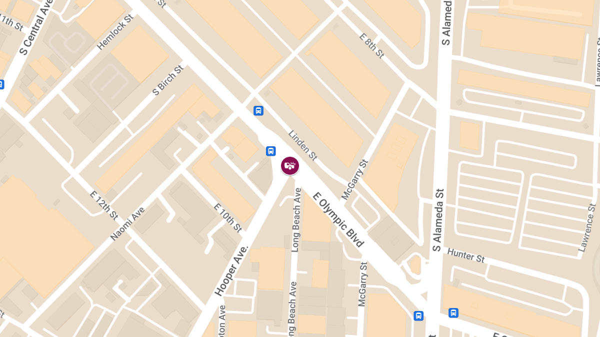 Collision With Injuries at E Olympic Blvd & Hooper Ave