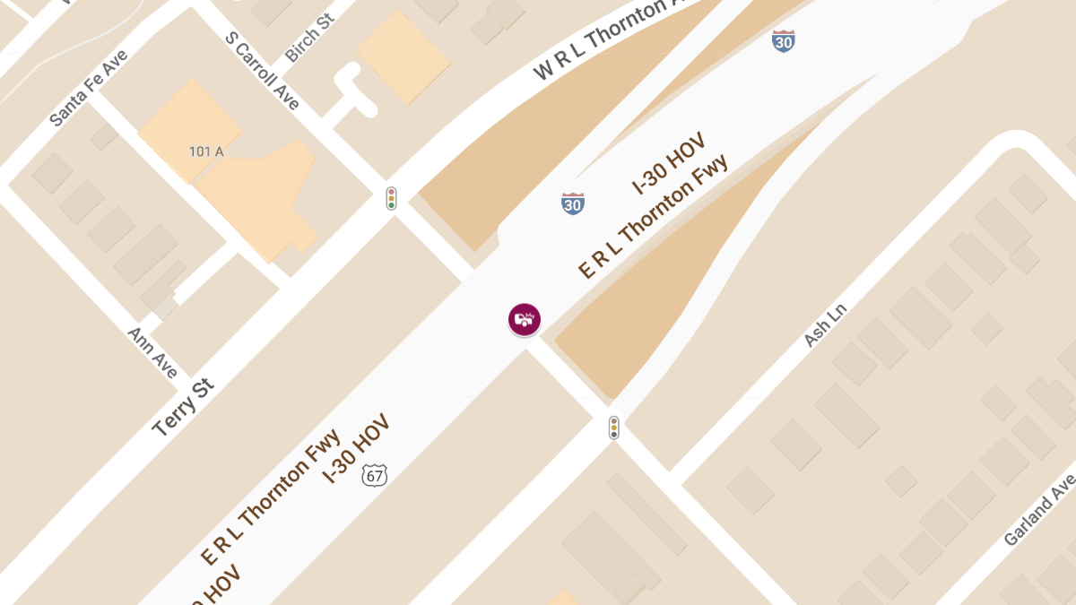 Collision With Injuries on E R.L. Thornton Fwy & S Carroll Ave