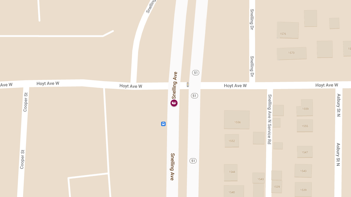 Collision at 2026 Snelling Ave N Leads to Injuries