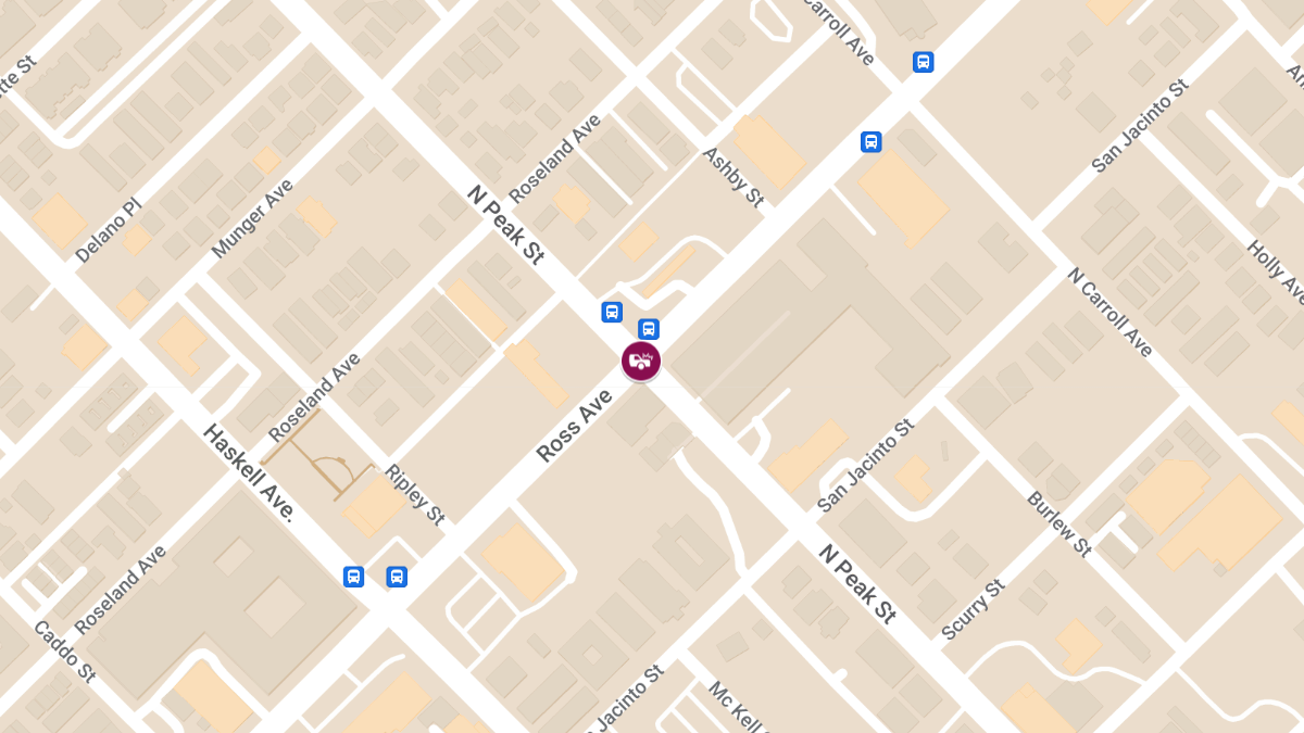 Collision at N Peak St & Ross Ave Causes Injuries