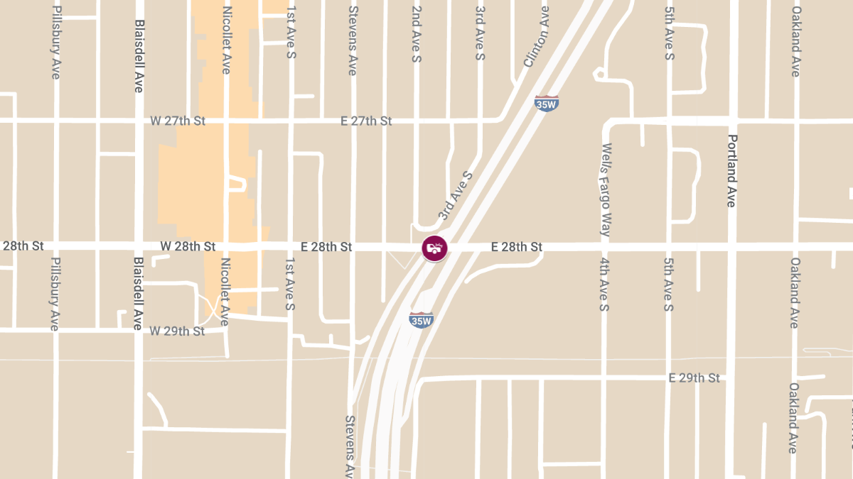 Collision with Injuries on I-35W N at 28th St E