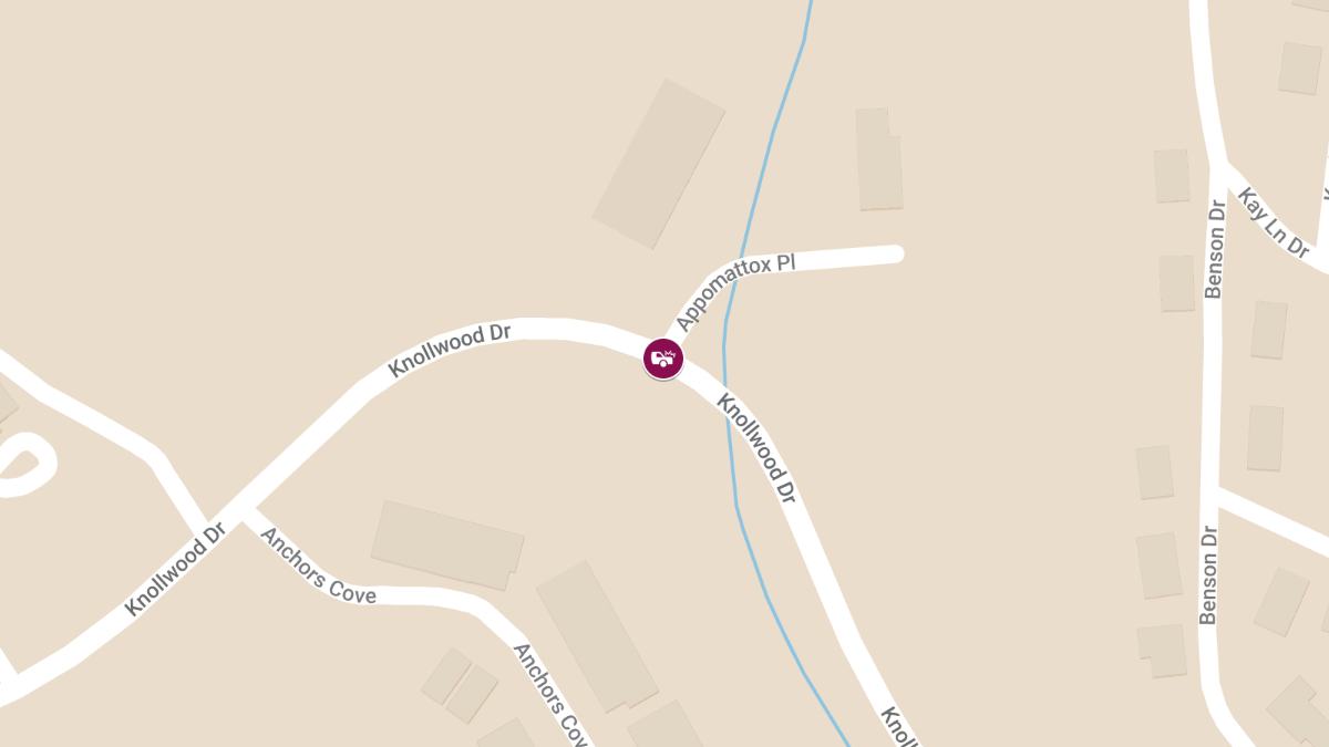 Crash Causes Injury at Knollwood Dr & Appomattox Pl
