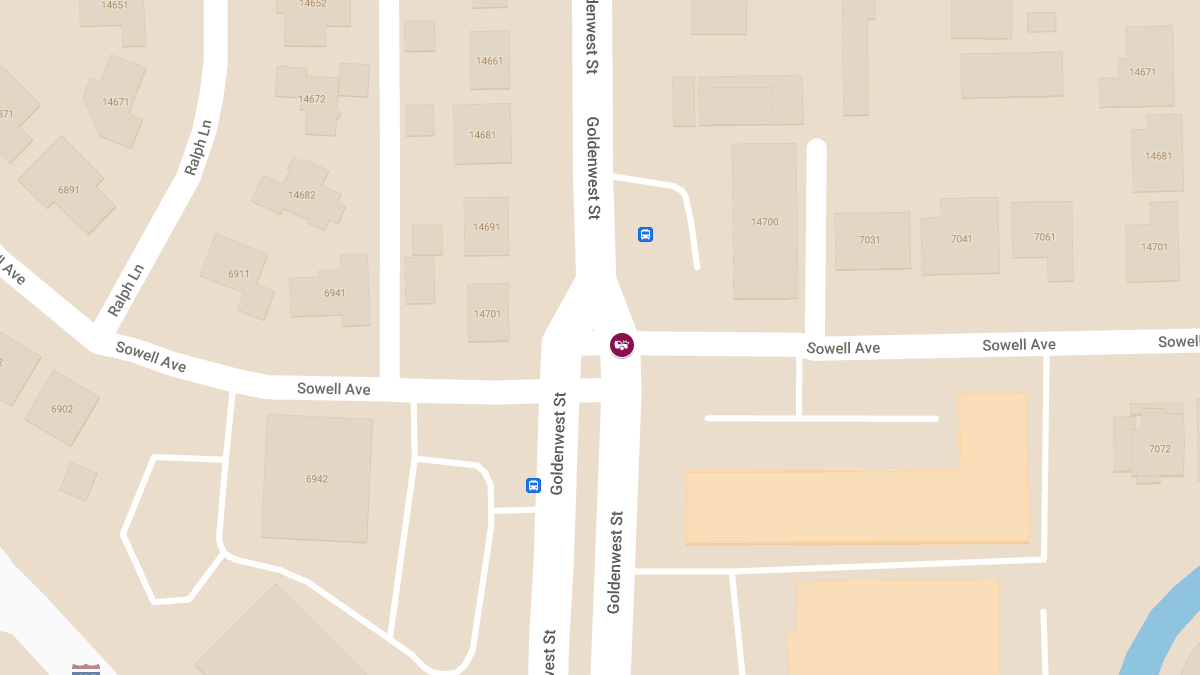 Injury Crash at Atlantic Ave & Bell Ave