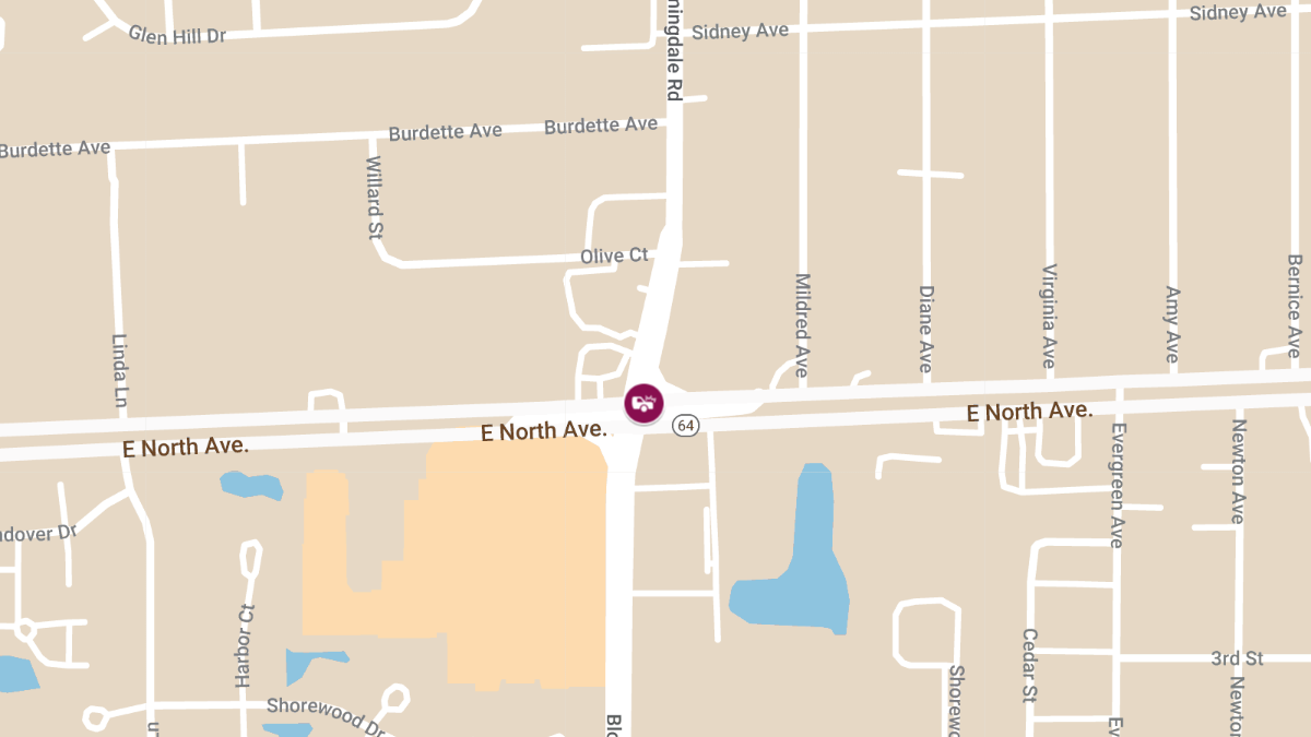 Crash With Injuries at North Ave & Bloomingdale Rd