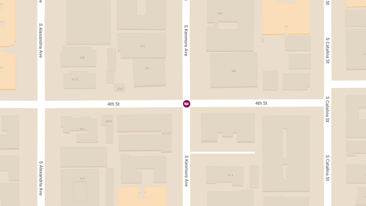 Crash With Injuries at S Kenmore Ave & W 4th St