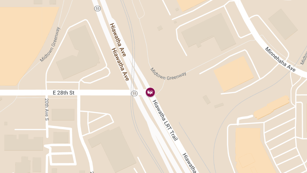 Crash at 28th St E & Hiawatha Ave Results in Injuries