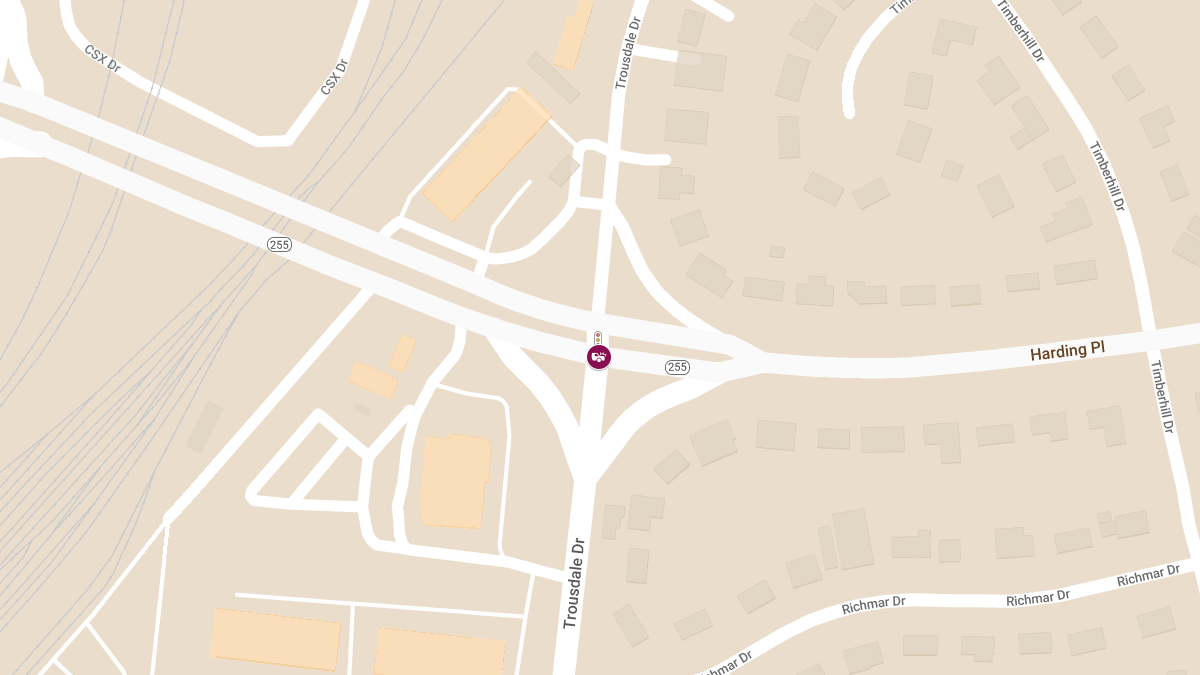 Crash at Harding Pl & Trousdale Dr Leads to Injuries