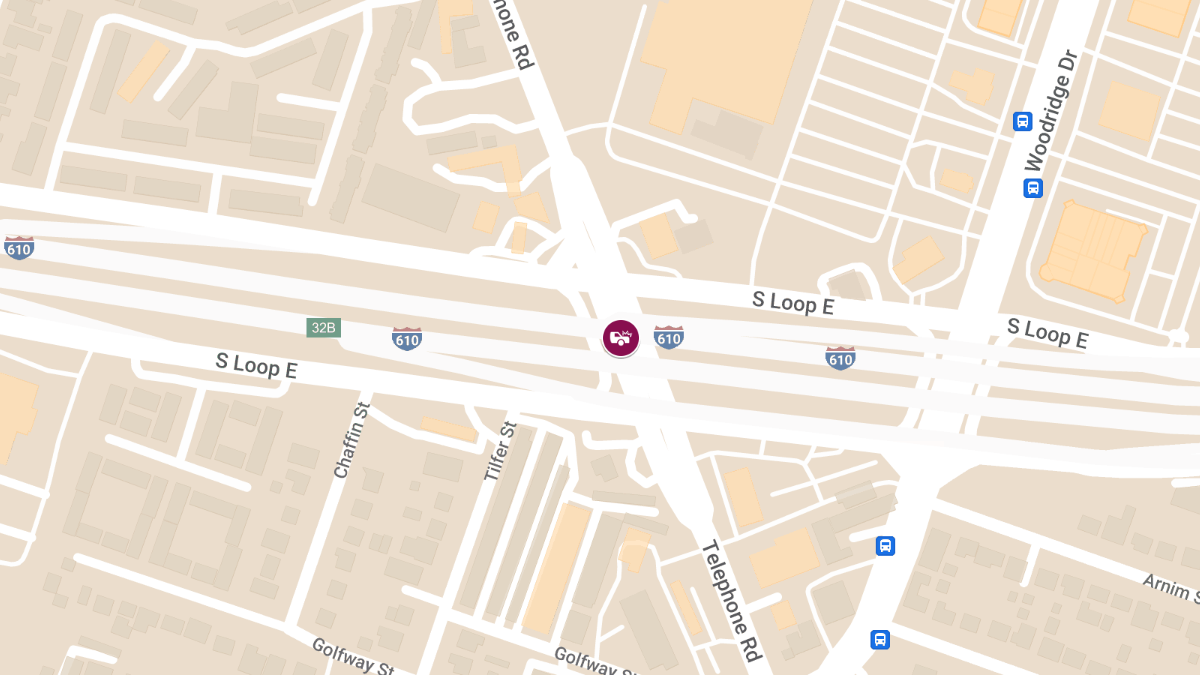 Crash on I-610 E at Telephone Rd Leads to Injuries