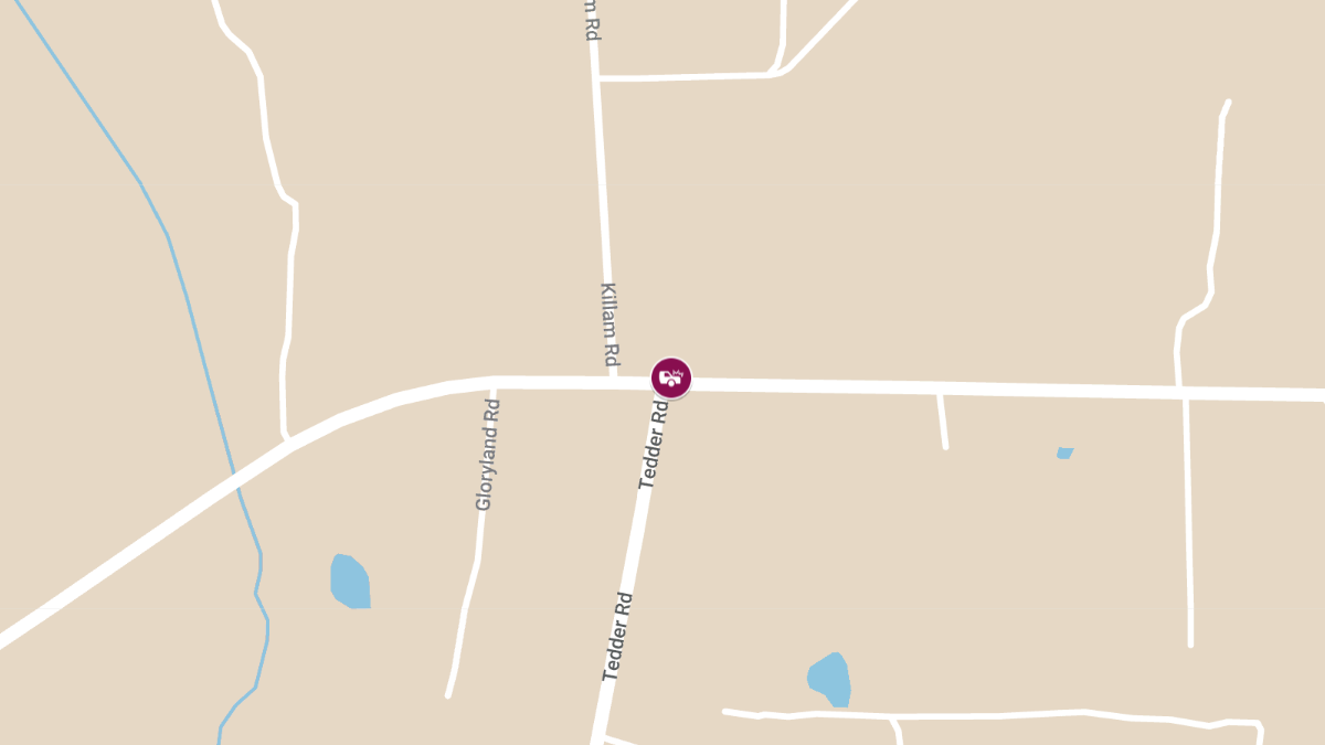 Crash with Injuries  Reported at CR-4 and Tedder Rd