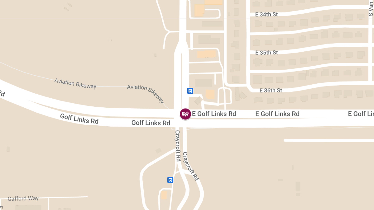 Crash with Injuries at Golf Links Rd & Craycroft Rd