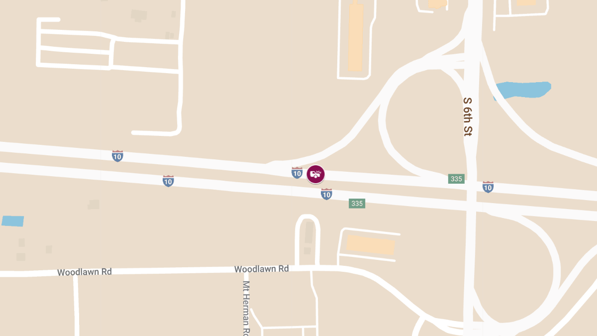 Crash with Injuries on I-10 EB at Mile Marker 338