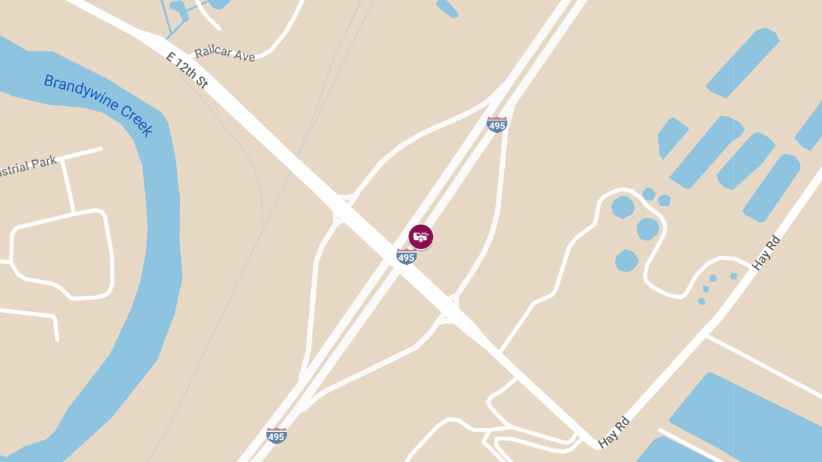Crash with Injuries on I-495 SB at Holly Oak