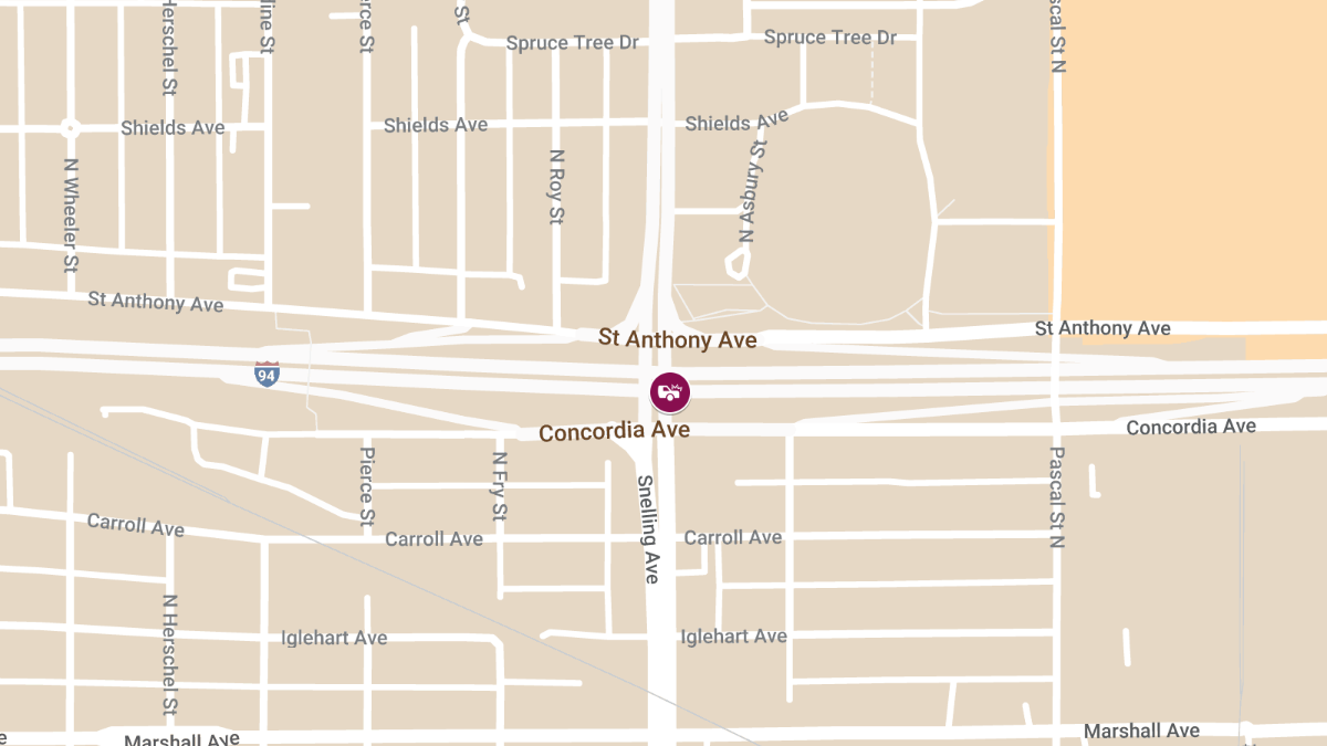 Crash with Injuries on I-94 W at Snelling Ave N