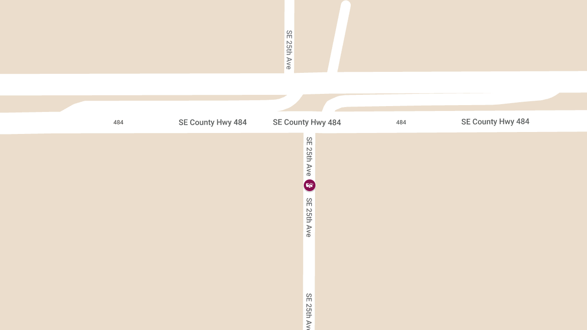 Crash with Injuries on SE 25th Ave Near 14075, Roadblock Reported