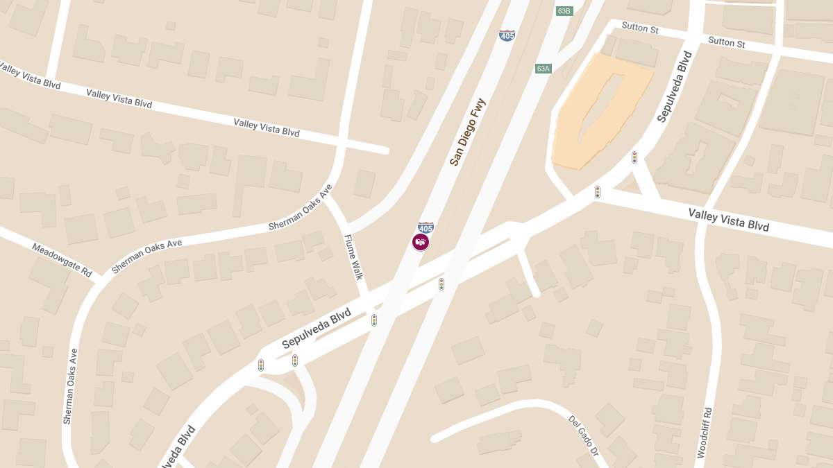 Fatal Wrong-Way Crash on I-405 at Valley Vista Blvd Leaves One Dead, Two Critically Injured
