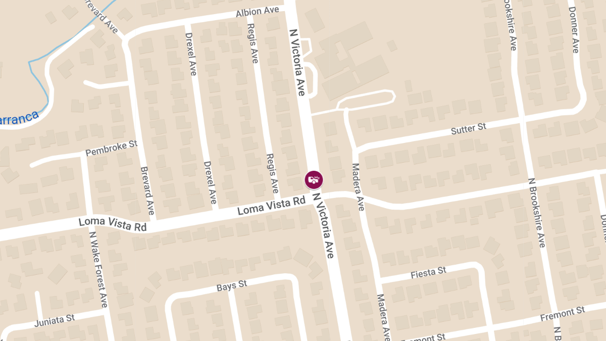 Four Injured, Two Trapped in Crash on Loma Vista Rd & N Victoria Ave