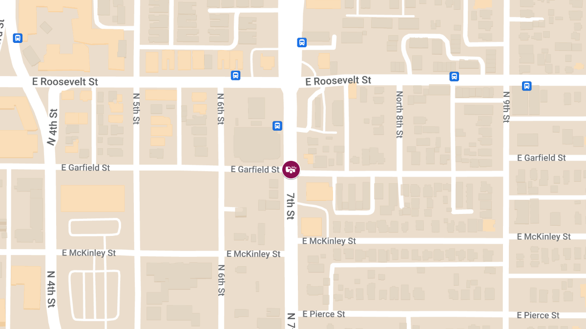 High-Speed Crash into Curb at N 7th St & E Garfield St