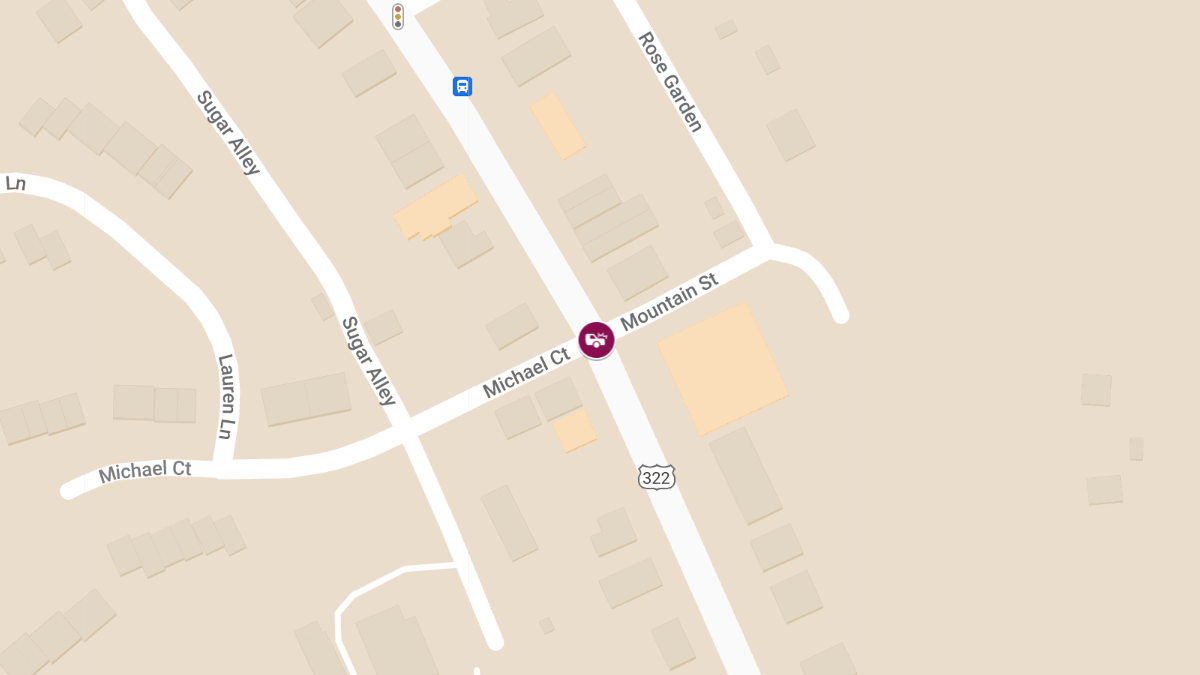 Injuries Reported in Crash at E Main St & Mountain St