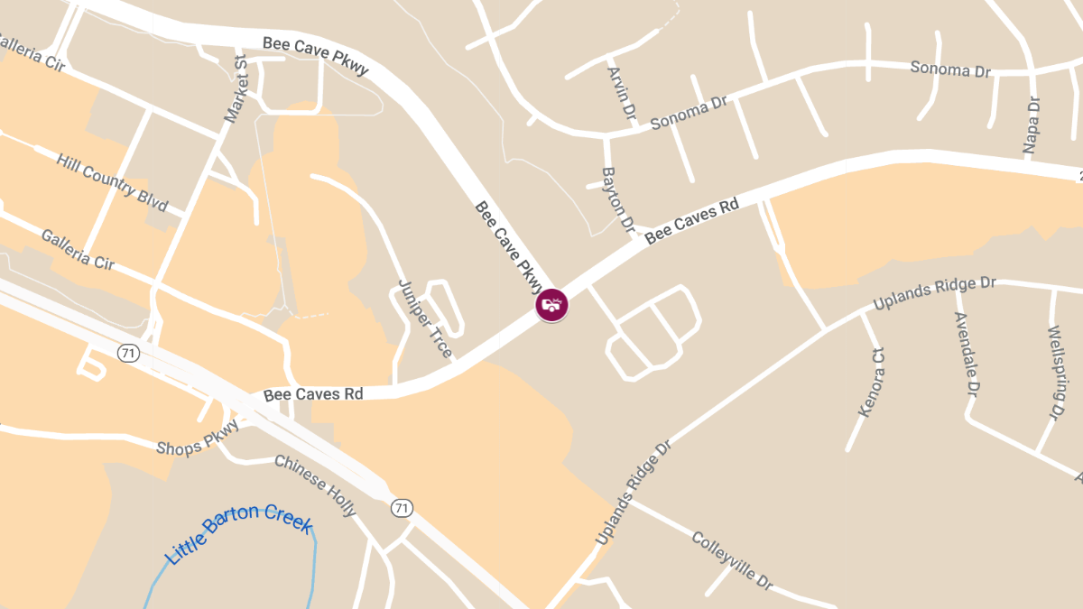 Injuries Reported in Crash on Bee Cave Rd at Bee Cave Pkwy