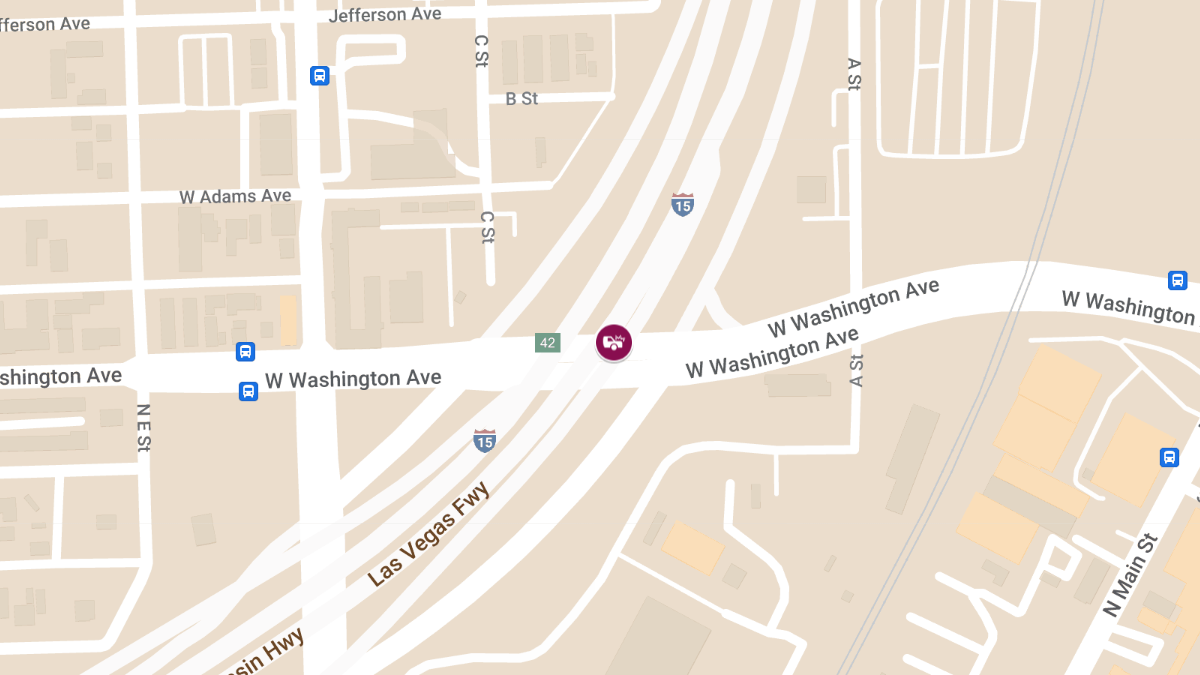 Injuries Reported in Crash on I-15 S at Washington Ave