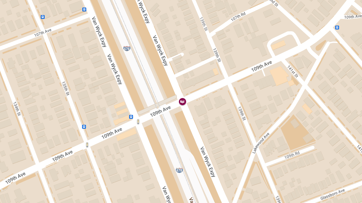 Injuries Reported in Taxi Crash on Van Wyck Expy & 109th Ave