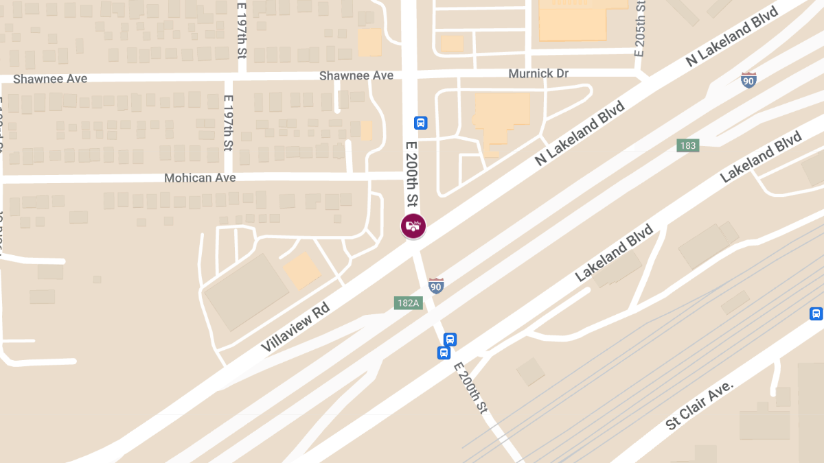 Injury Accident Reported at 899 E 200th St