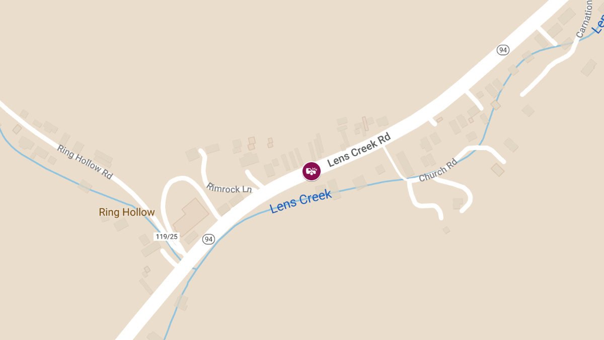 Injury Accident at Lens Creek Rd Involves Multiple Vehicles