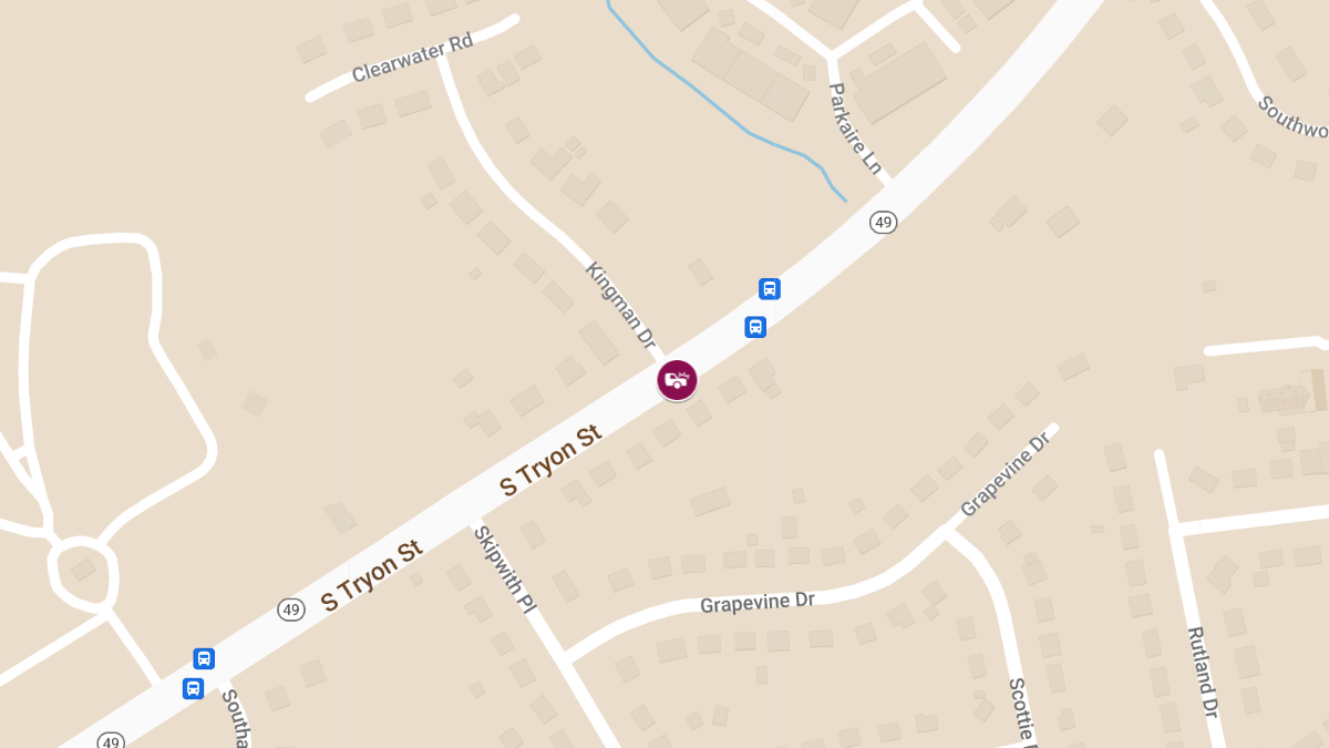 Injury Accident at S Tryon St & Kingman Dr