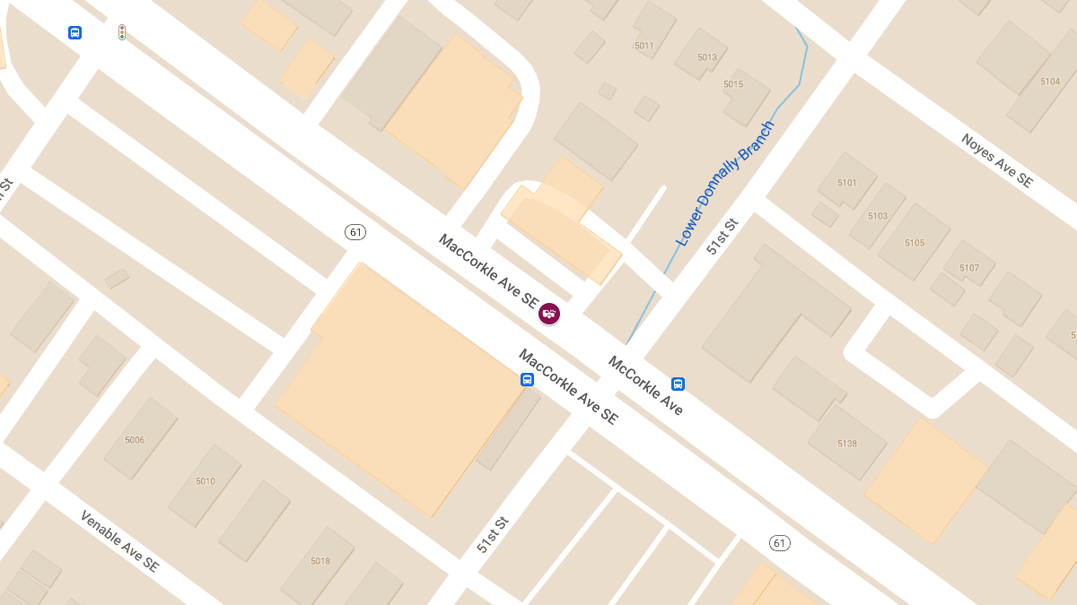 Injury Accident on 4815 MacCorkle Ave SE