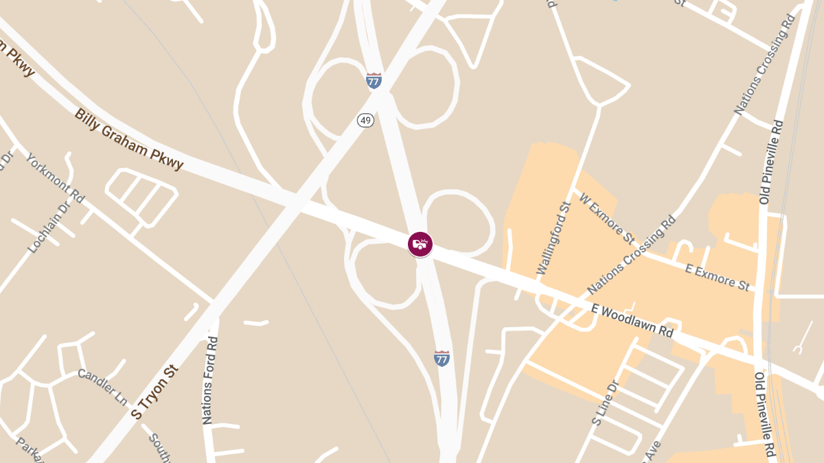 Injury Accident on N I-77 Hwy & W Woodlawn Rd
