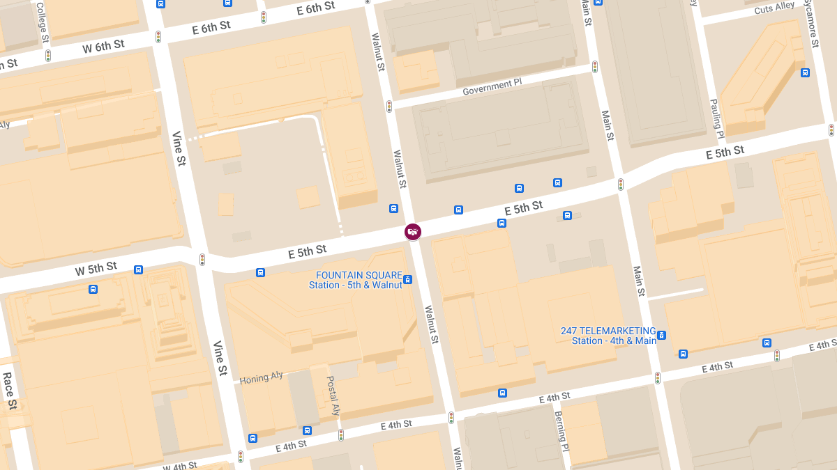Injury Collision at E 5th St & Walnut St