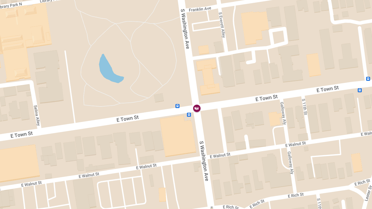 Injury Collision at E Town St & S Washington Ave