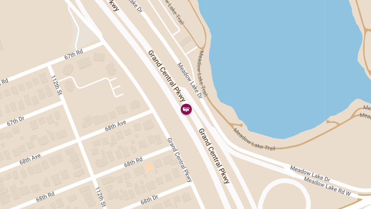 Injury Collision on Grand Central Parkway Westbound