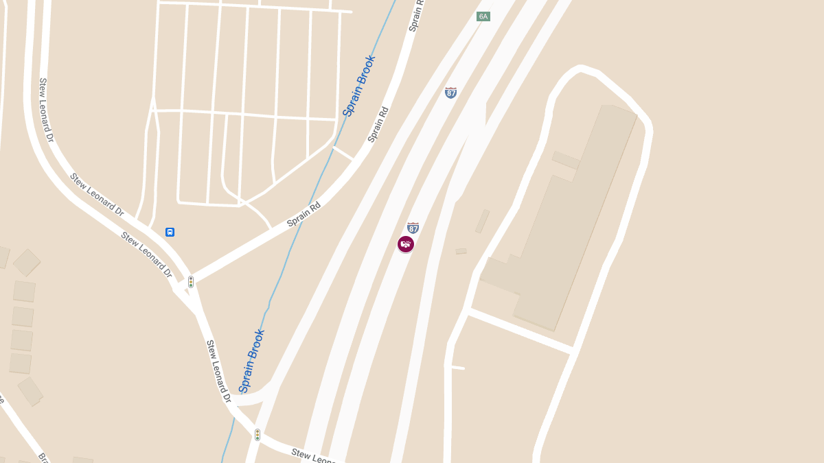 Injury Collision on I-87 NB Between Exit 5 and Exit 6