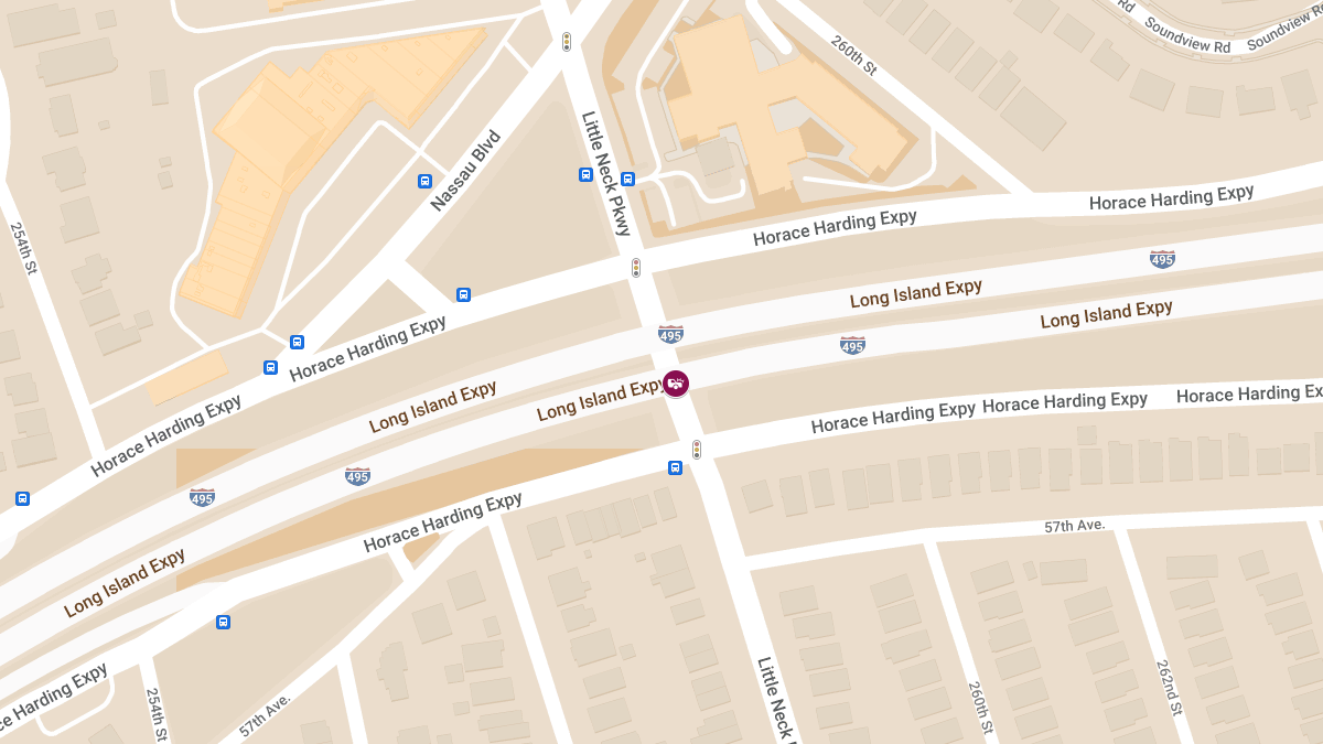 Injury Collision on Long Island Expy at Little Neck Pkwy